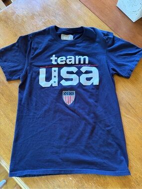 Team USA Brand Navy Colored
Graphic Short Sleeve Tee